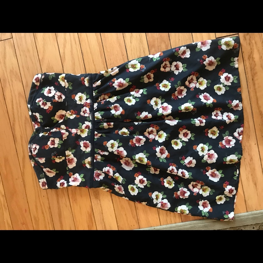 American eagle strapless dress